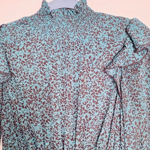 Spirit of Grace dress - Picture 2 of 3